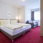 מלון דירות Pichler 3*