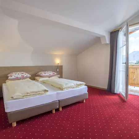 Pichler 3* フラッハウ