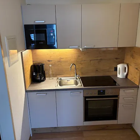 Pichler アパートホテル