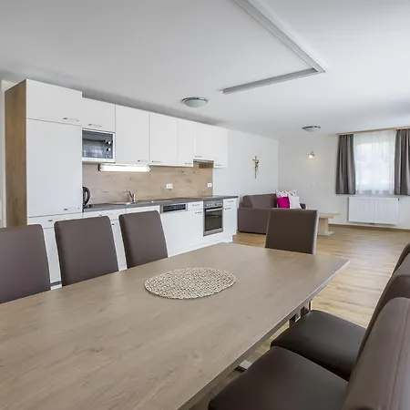 Pichler מלון דירות