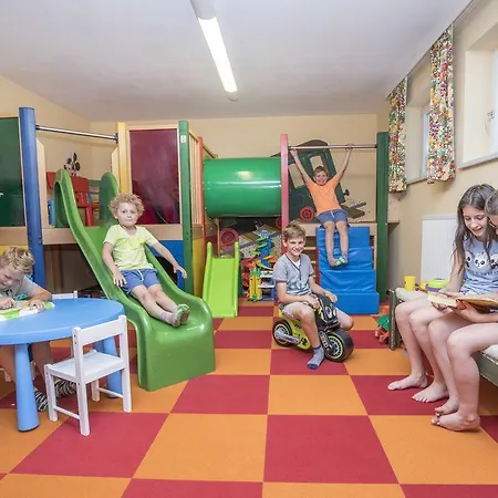 Pichler מלון דירות פלאכאו